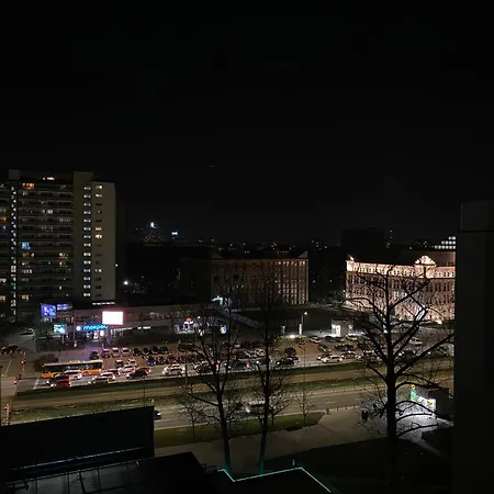 Found Space Metro Pole Mokotowskie 5 Min From Centrum * Warsaw