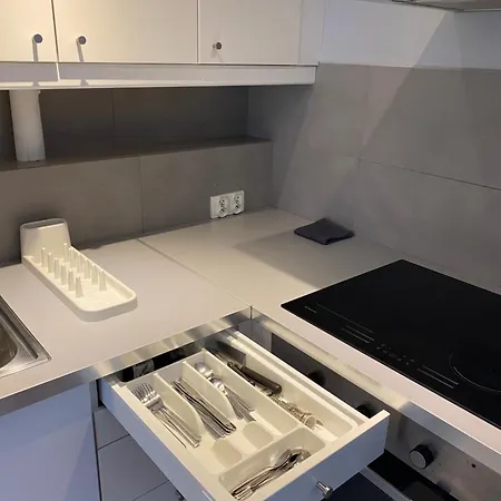 Found Space Metro Pole Mokotowskie 5 Min From Centrum Varšava