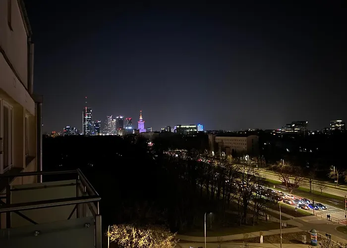 Found Space Metro Pole Mokotowskie 5 Min From Centrum Βαρσοβία