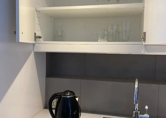 Апартаменты Found Space Metro Pole Mokotowskie 5 Min From Centrum Варшава