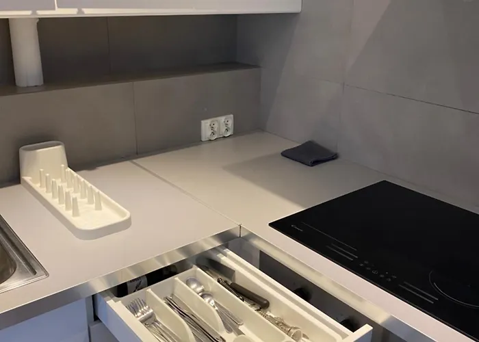 Found Space Metro Pole Mokotowskie 5 Min From Centrum Варшава