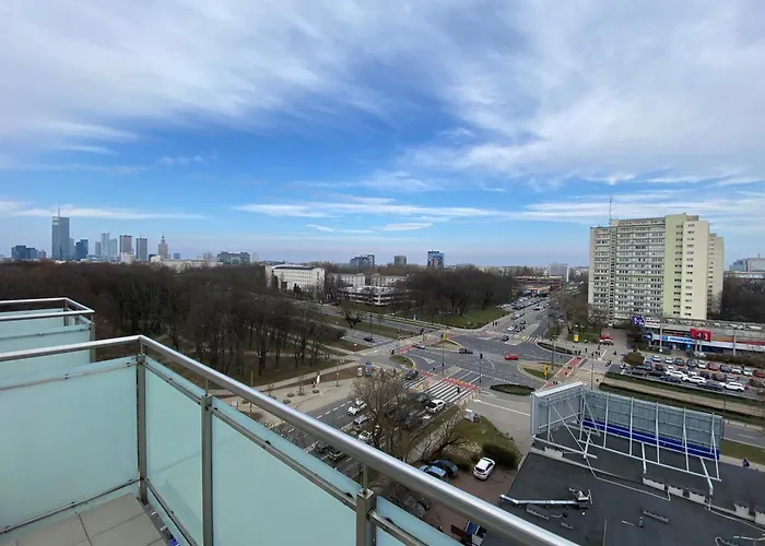 Апартаменты Found Space Metro Pole Mokotowskie 5 Min From Centrum