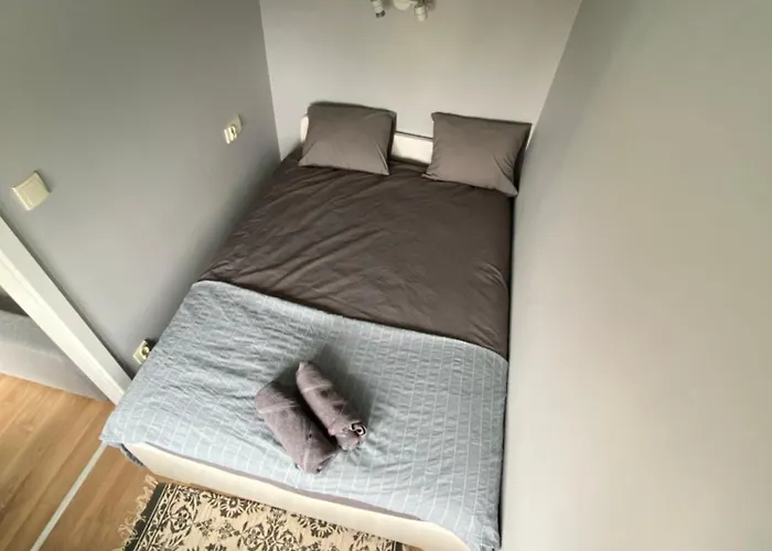 Found Space Metro Pole Mokotowskie 5 Min From Centrum * Варшава