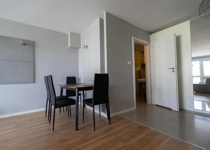 Found Space Metro Pole Mokotowskie 5 Min From Centrum *